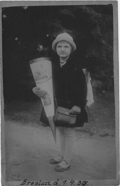 Breslau, 1930, Hildegard, in Berlin seit 1954, Privatbesitz W. Anschütz