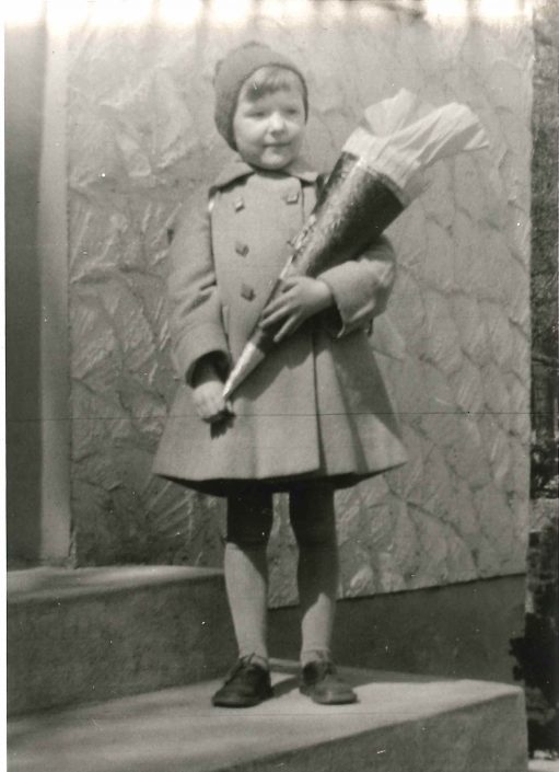 Düsseldorf, 1955, B. Hammer, seit 1986 in Berlin, Privatbesitz
